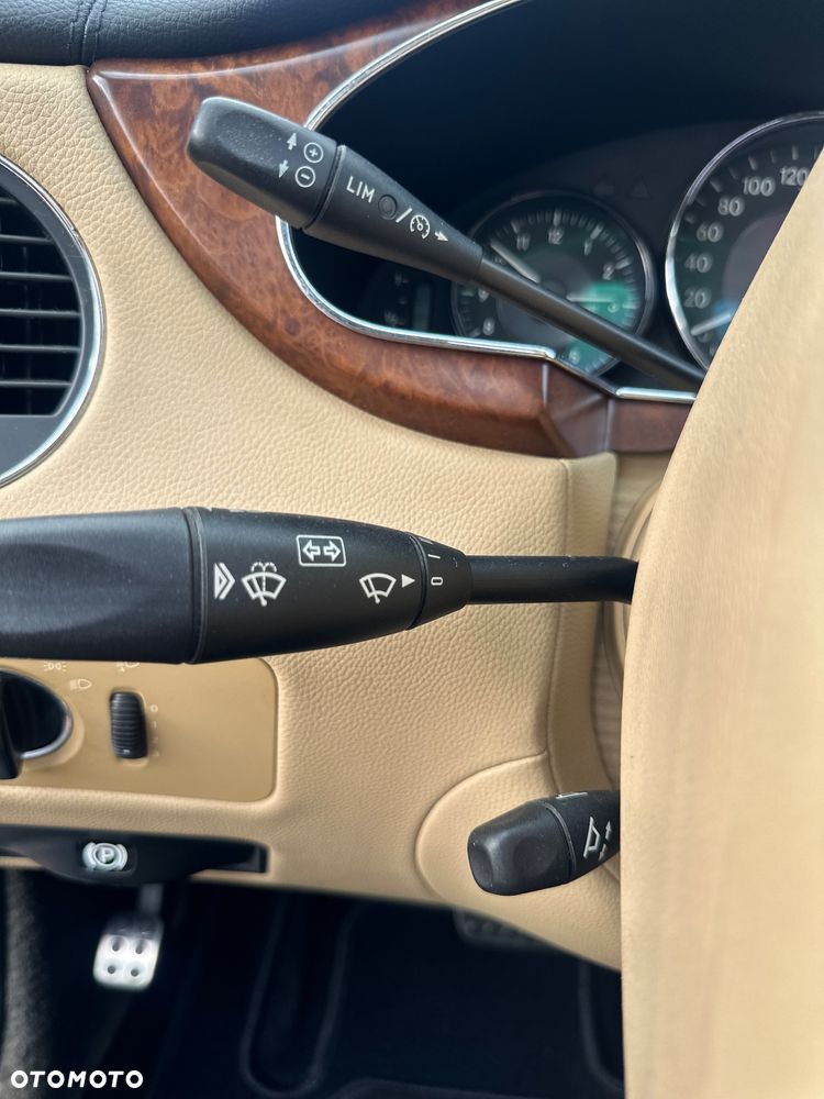 Mercedes-Benz CLS 350 7G-TRONIC - 36