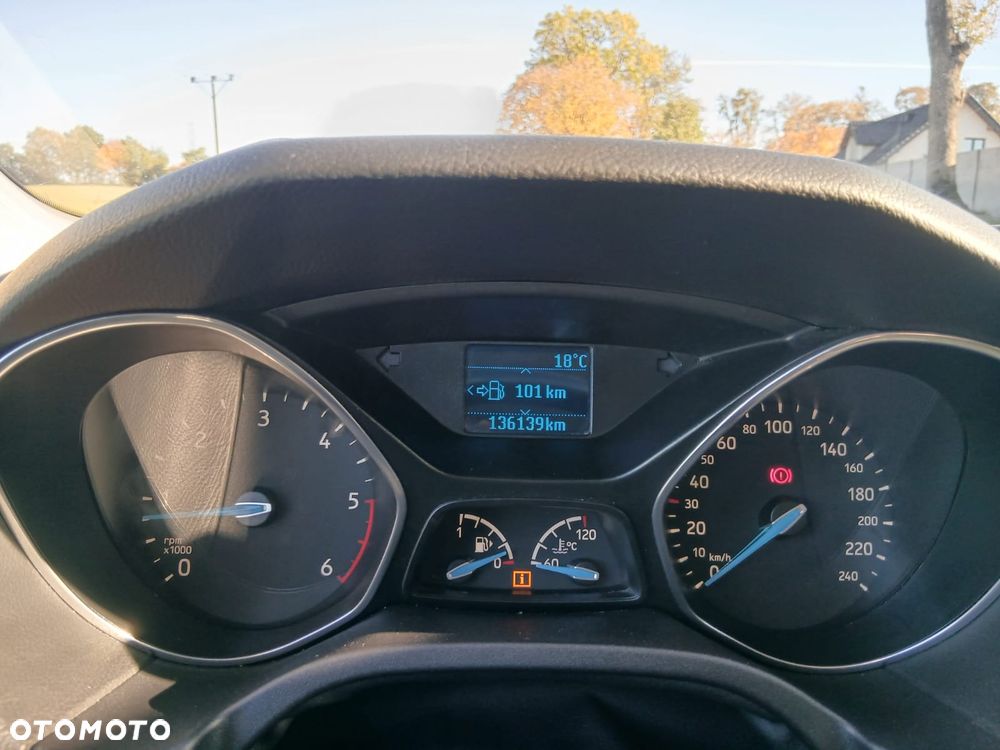 Ford Focus 2015 photo 5