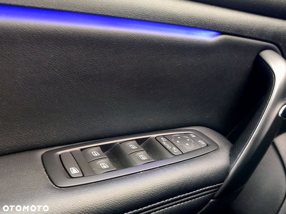 Renault Megane ENERGY TCe 100 INTENS - 14