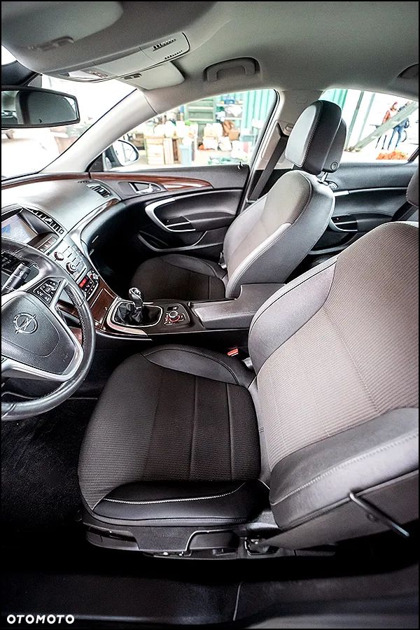 Opel Insignia - 29