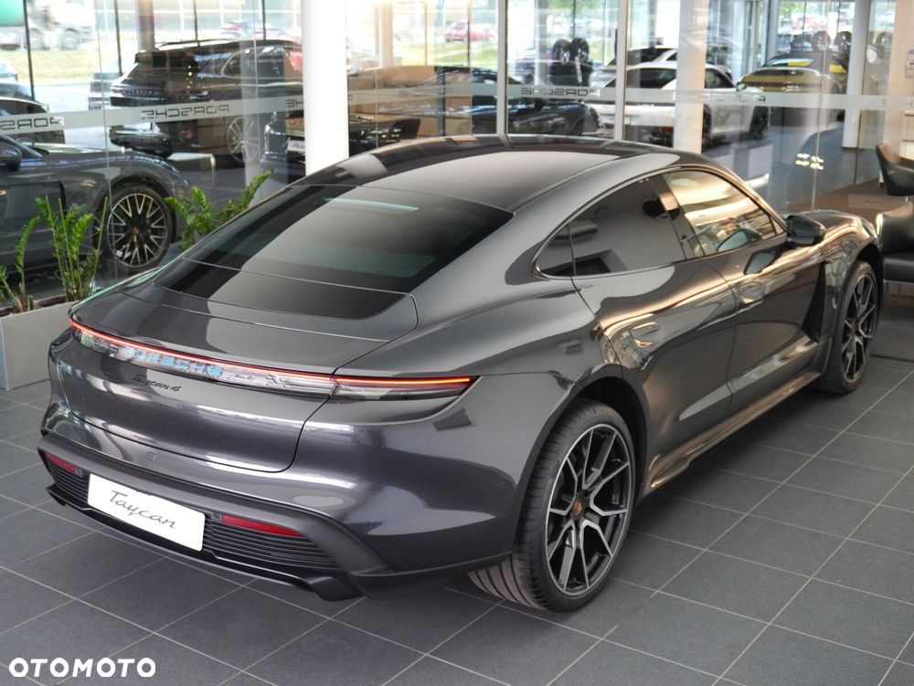 Porsche Taycan 105kWh 4 - 15