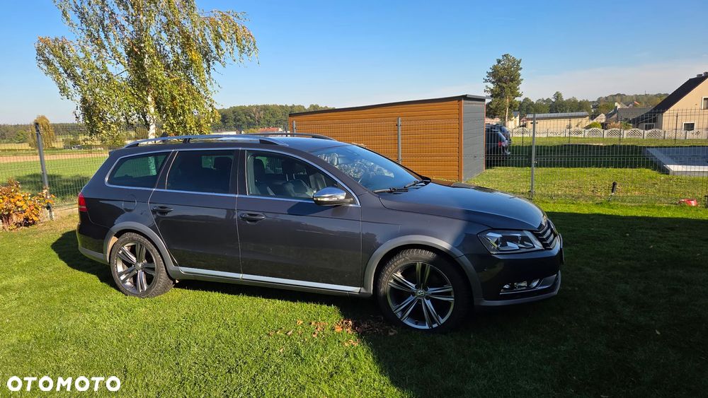 Volkswagen Passat 2.0 TDI 4Motion DSG BlueMotion Tech Highline - 3
