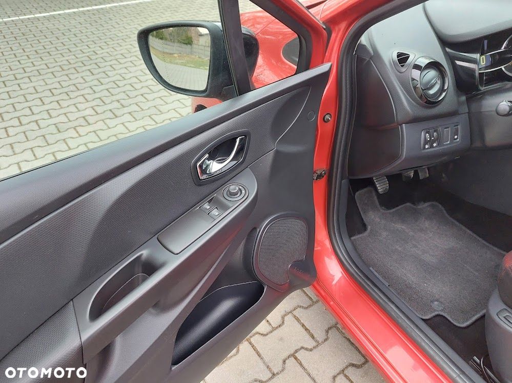 Renault Clio (Energy) TCe 90 Bose Edition - 22