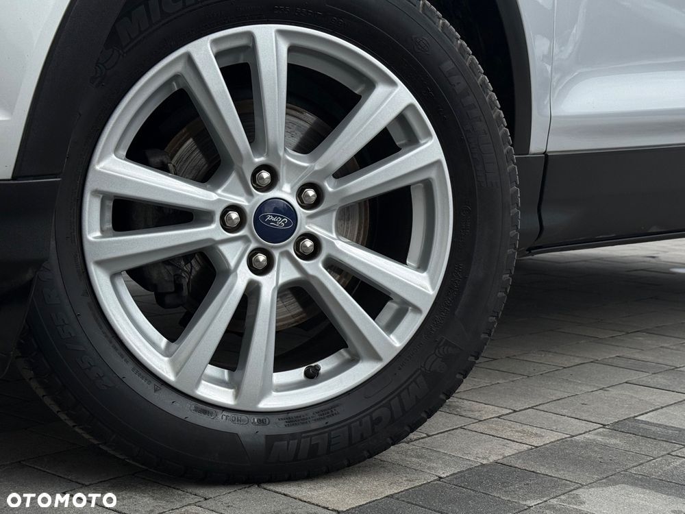 Ford Kuga 1.5 EcoBoost 2x4 Cool & Connect - 36