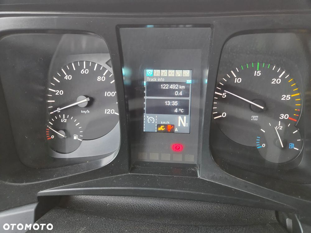 Mercedes-Benz atego antos - 16