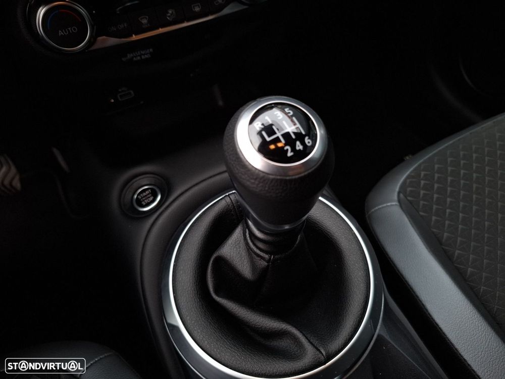 Nissan Juke 1.0 DIG-T N-Connecta NAV. - 17