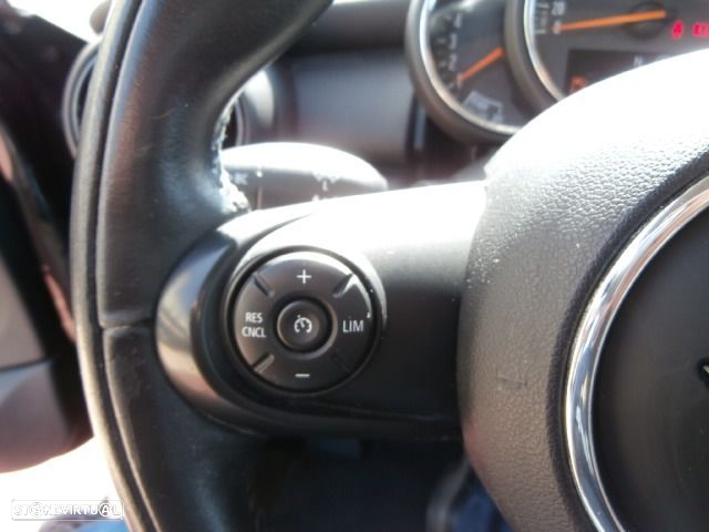 MINI 5 Portas One D - 20