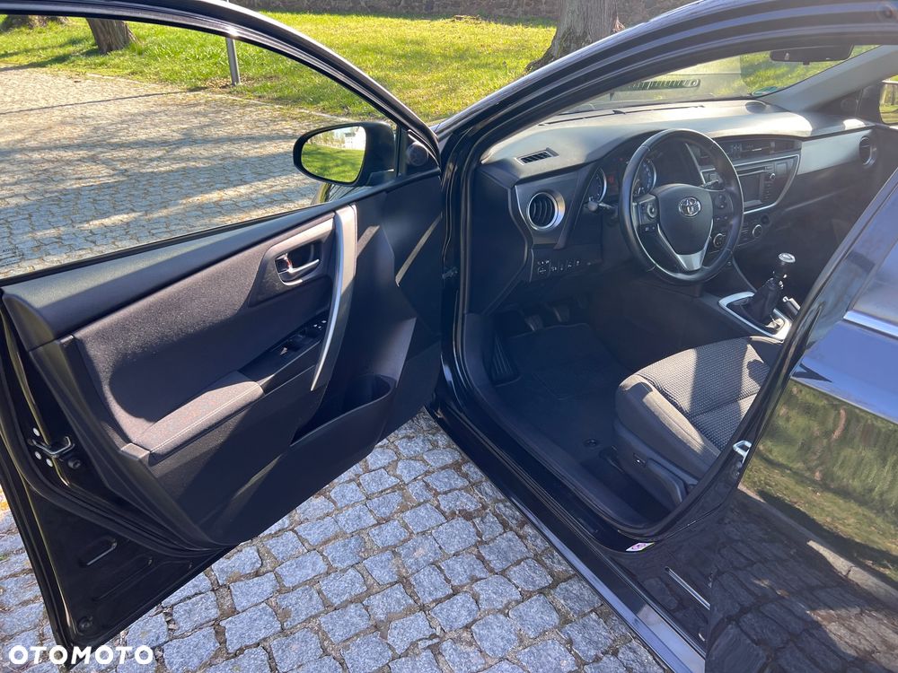 Toyota Auris 1.6 Valvematic Comfort - 16