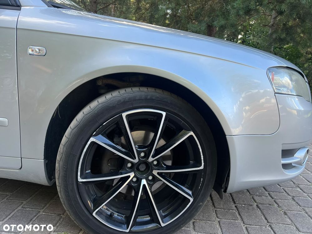Audi A4 Avant 2.0 TDI DPF - 8