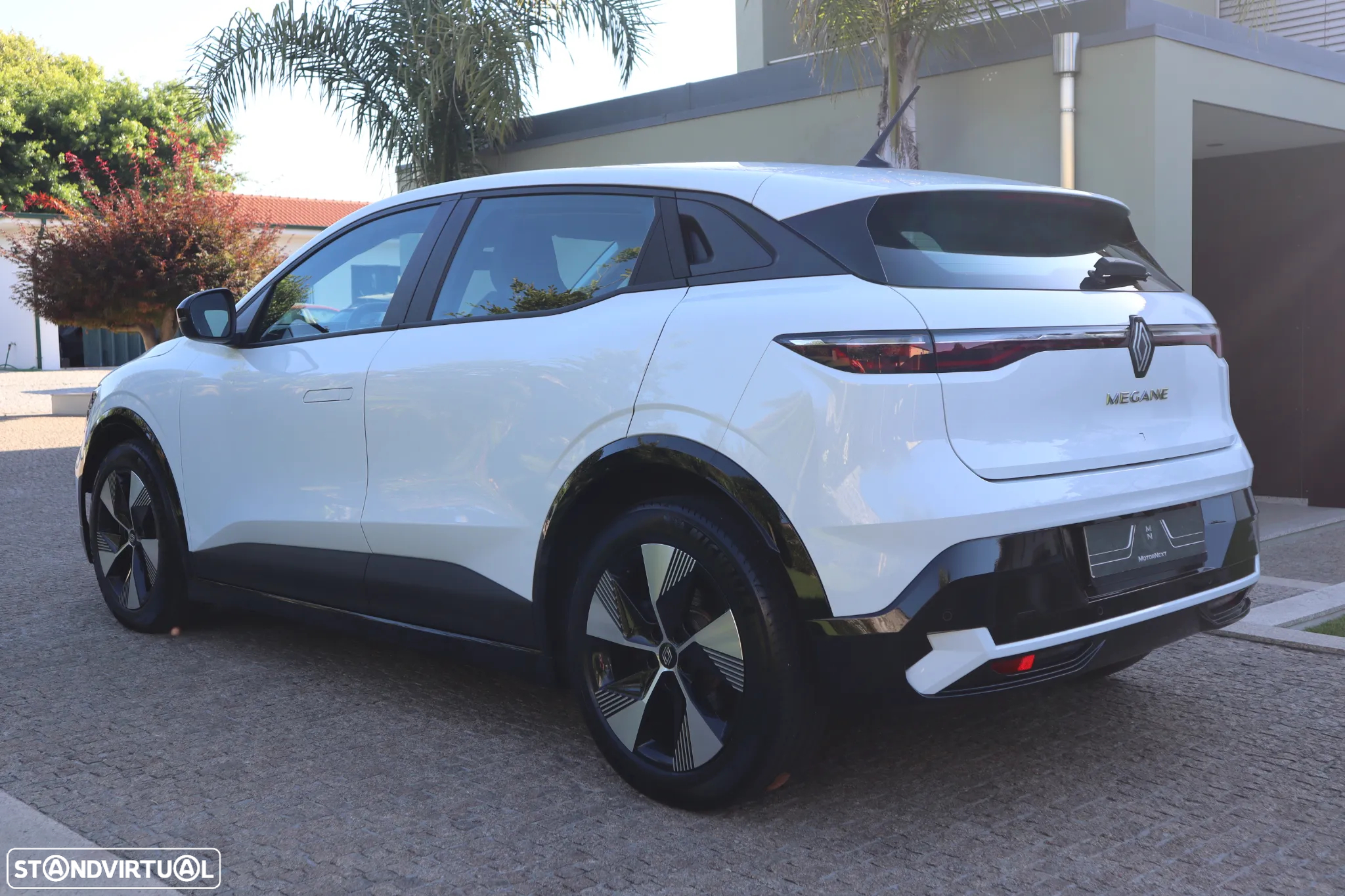 Renault Mégane E-Tech EV40 130hp standard charge Equilibre - 4