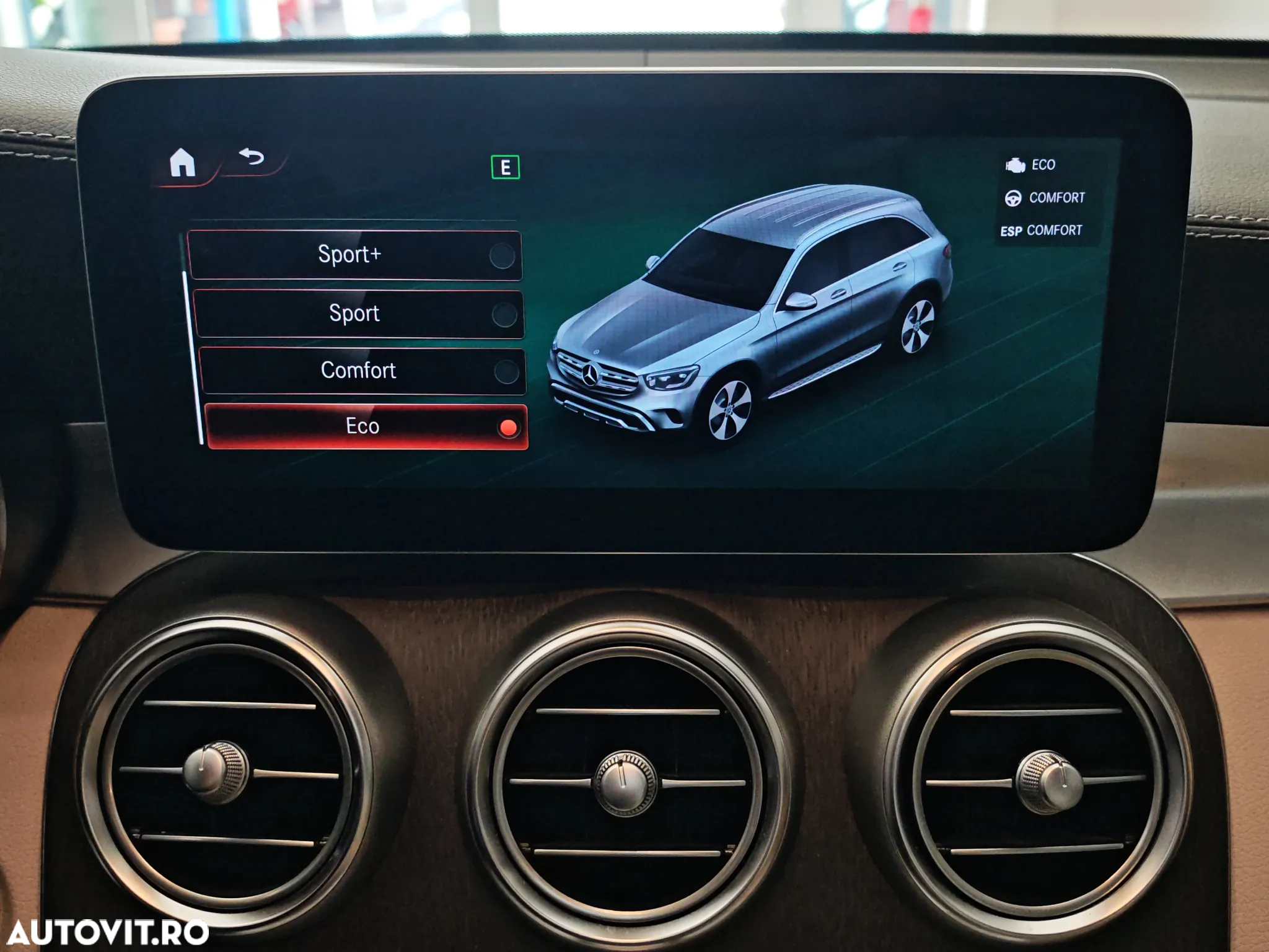 Mercedes-Benz GLC 300 d 4MATIC - 17