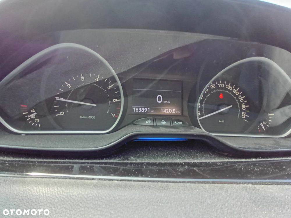 Peugeot 208 PureTech 68 Active - 14