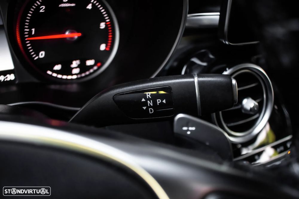Mercedes-Benz GLC 250 d 4Matic 9G-TRONIC AMG Line - 18