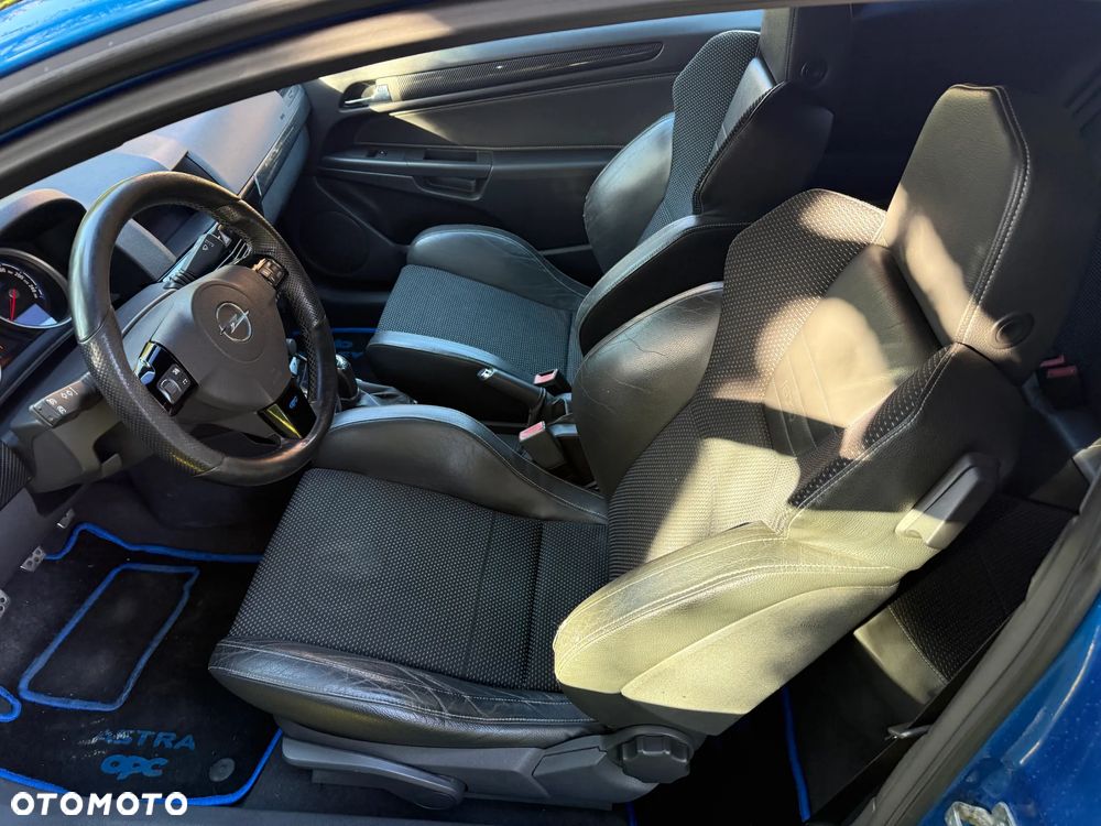 Opel Astra OPC - 9