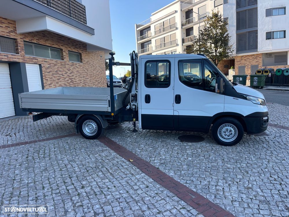 Iveco Daily 2015 photo 4