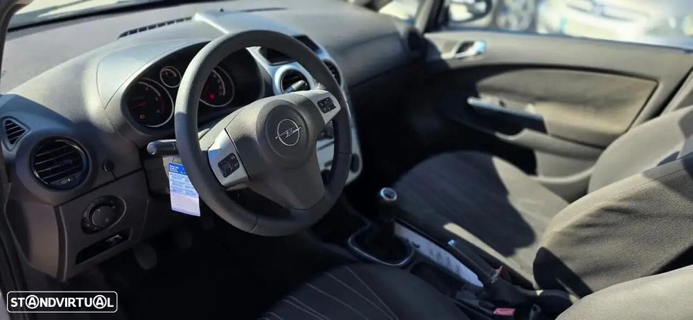Opel Corsa - 6