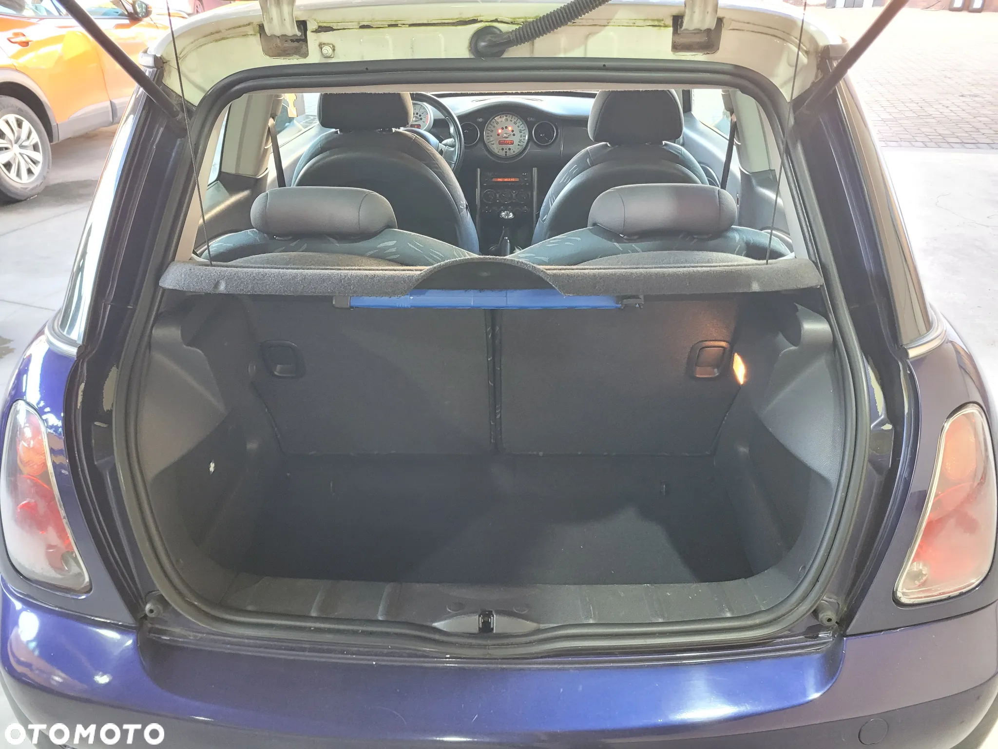 MINI ONE Standard - 8