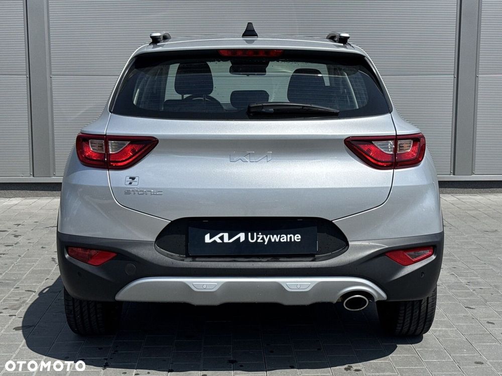 Kia Stonic 1.2 M - 10