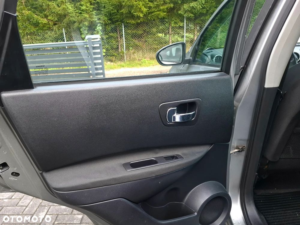 Nissan Qashqai 1.6 acenta - 19