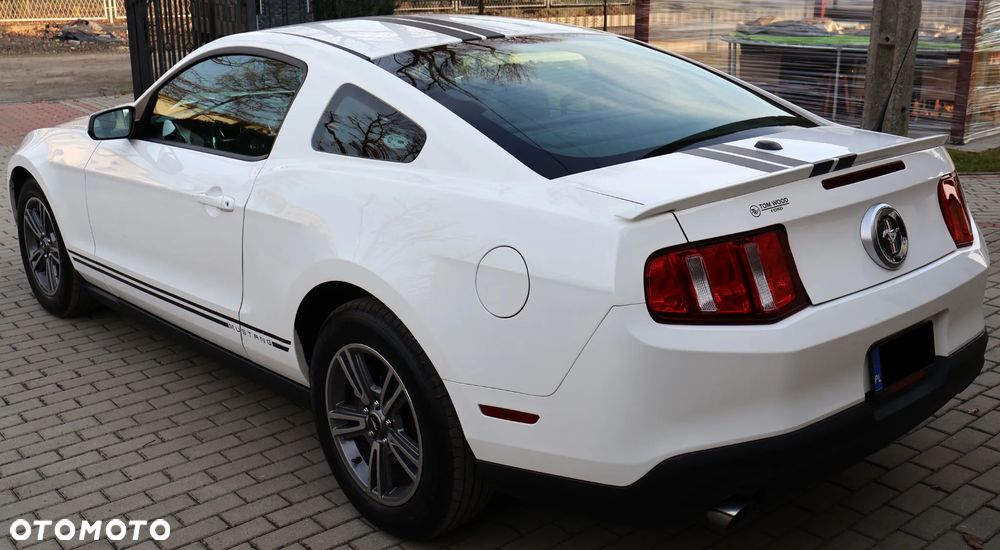 Ford Mustang 3.7 V6 Premium - 3