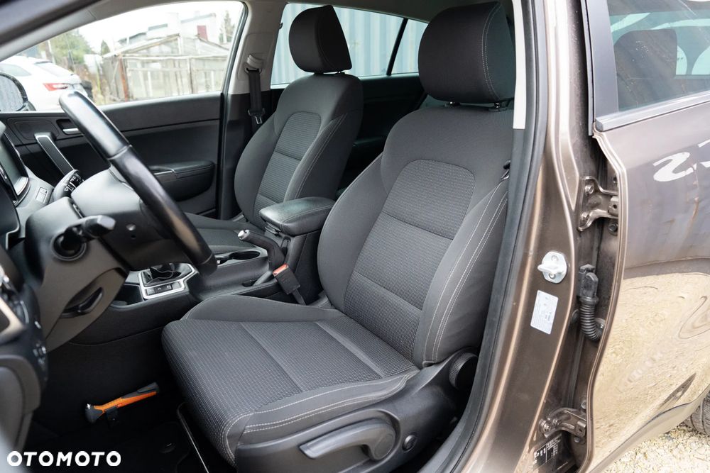 Kia Sportage 1.6 GDI L 2WD - 10