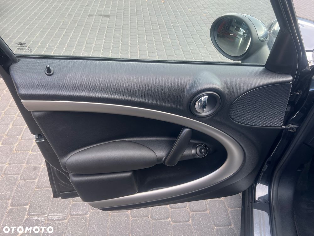 MINI Countryman - 16