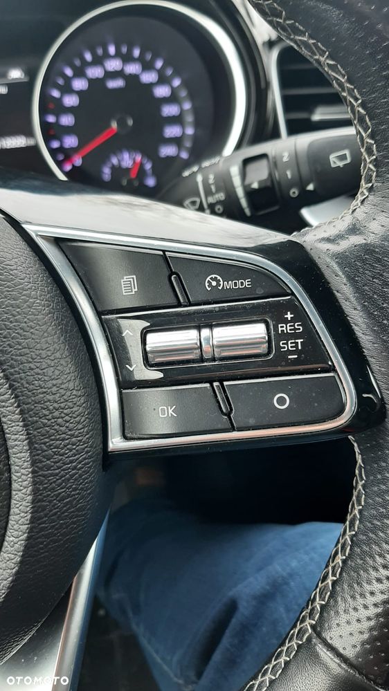 Kia ProCeed 1.6 CRDi SCR GT LINE - 24