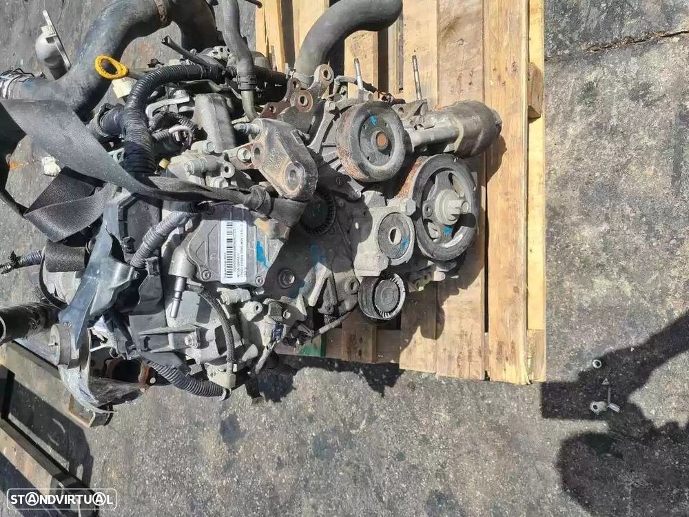 MOTOR COMPLETO TOYOTA IPSUM 2001 -1CDFTV - 2