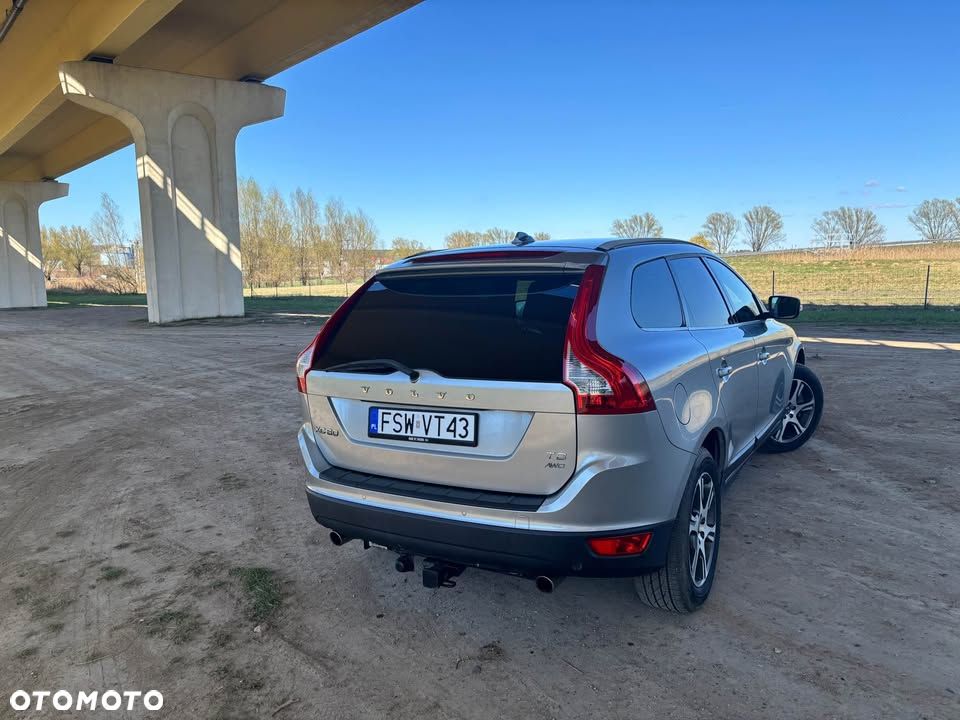 Volvo XC 60 T6 AWD Momentum - 7