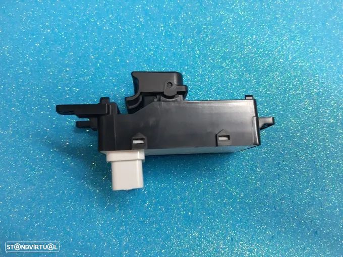 Comando interruptor vidros Hyundai I20 NOVO - 2