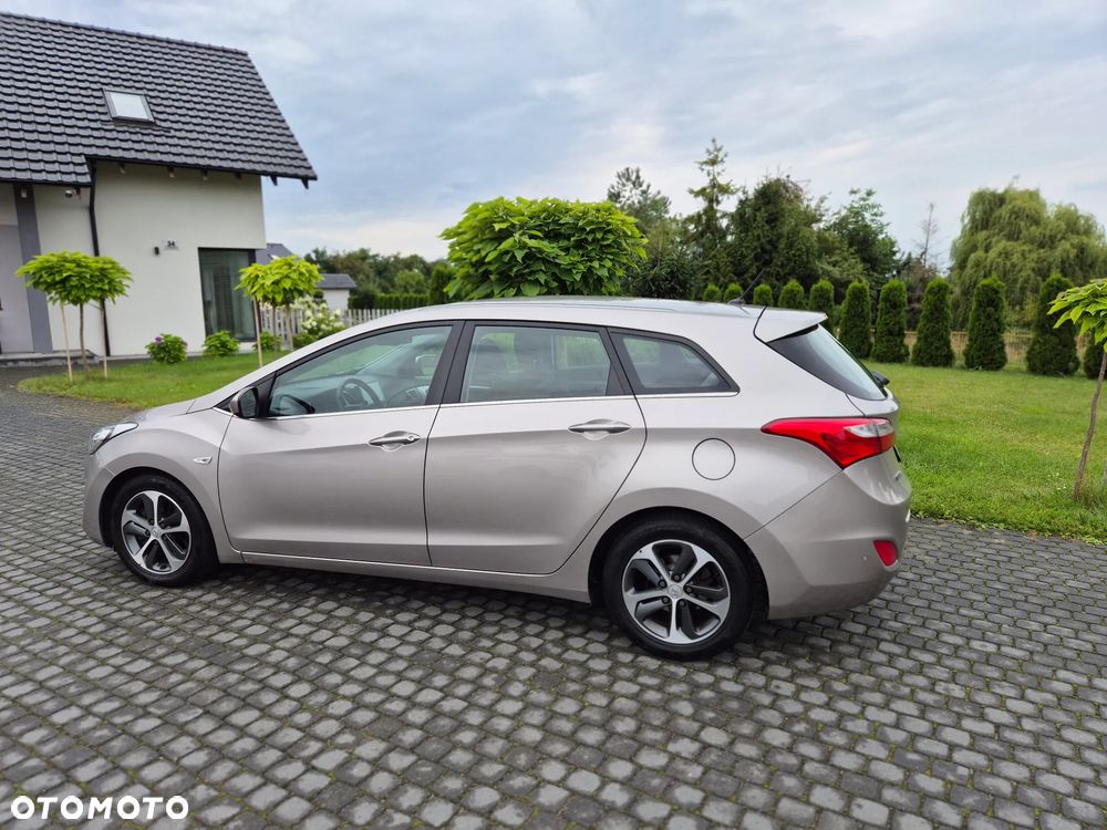 Hyundai i30 1.6 GDI Style - 14