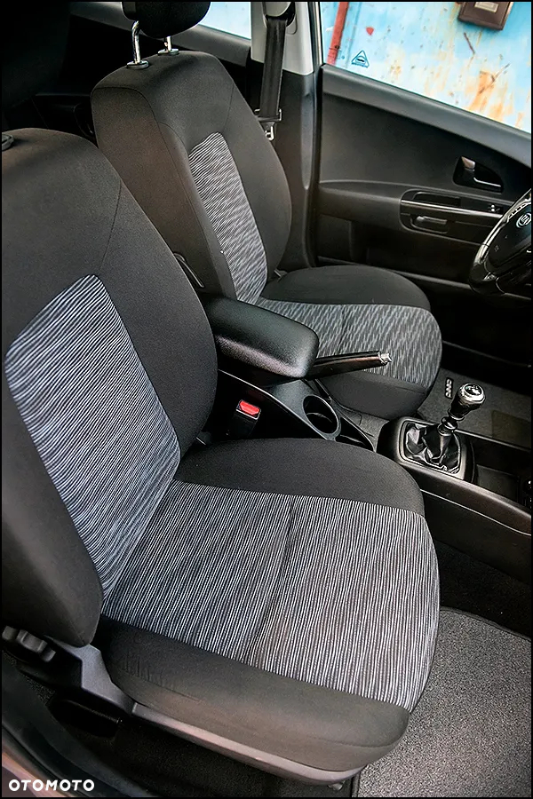 Kia Ceed - 30