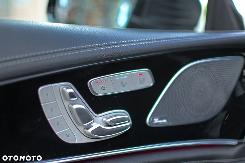 Mercedes-Benz AMG GT - 19