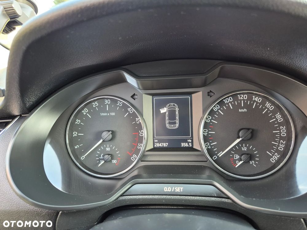 Skoda Octavia 1.6 TDI Ambition - 7
