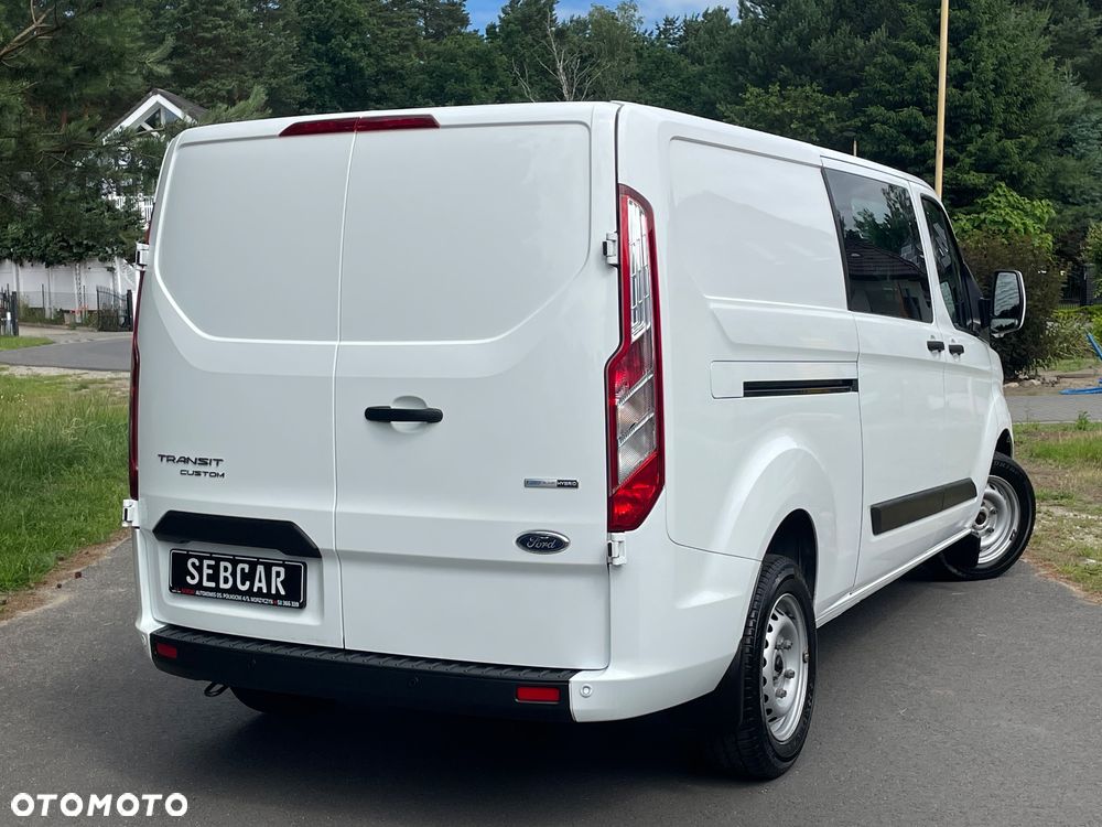 Ford TRANSIT CUSTOM - 16