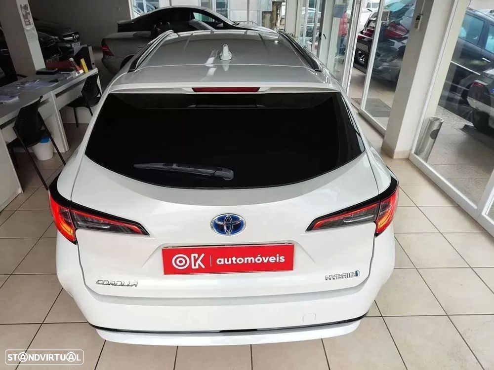 Toyota Corolla Touring Sports 1.8 Hybrid Comfort+P.Sport - 10