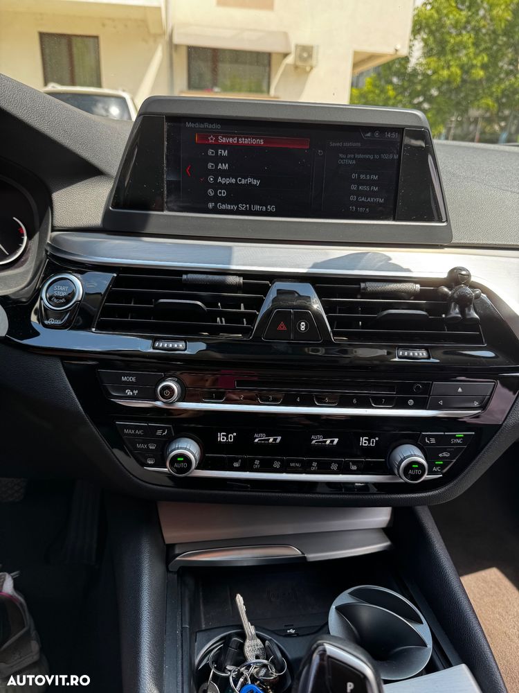 BMW Seria 5 520d xDrive Aut. - 3