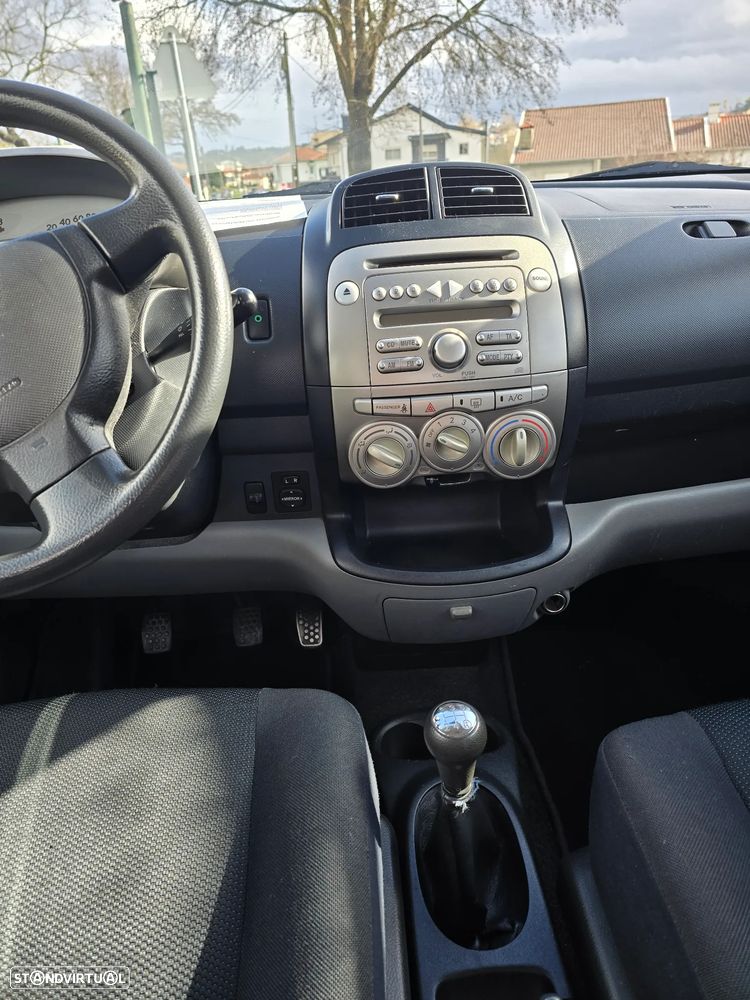 Subaru Justy - 7