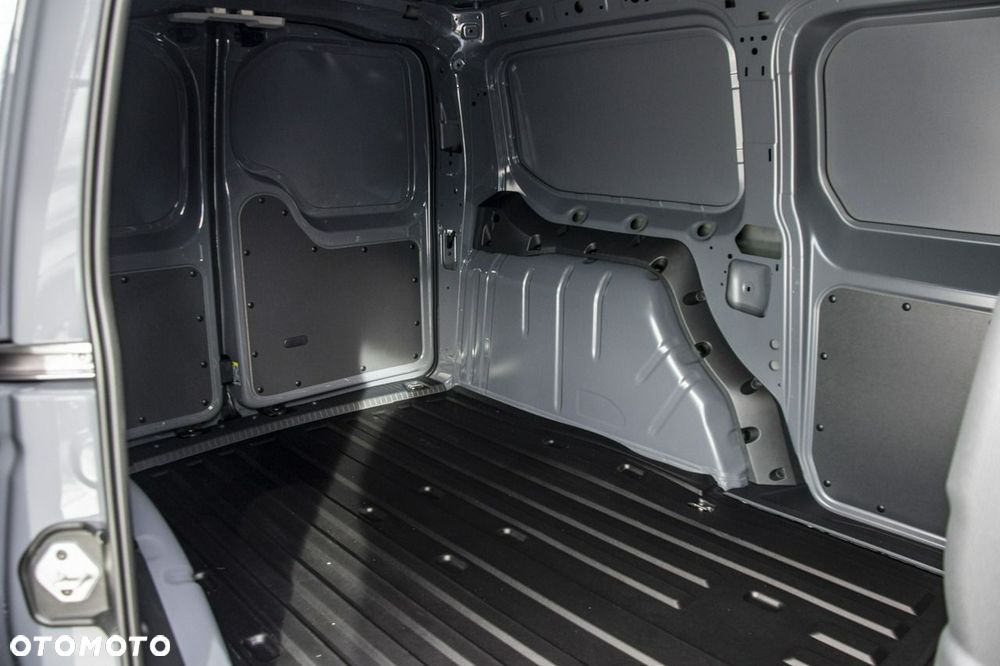 Volkswagen Caddy - 12