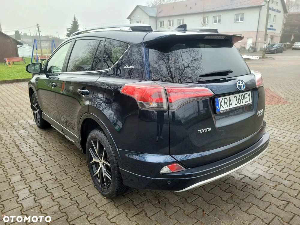 Toyota RAV4 Hybrid Selection 4x4 - 10
