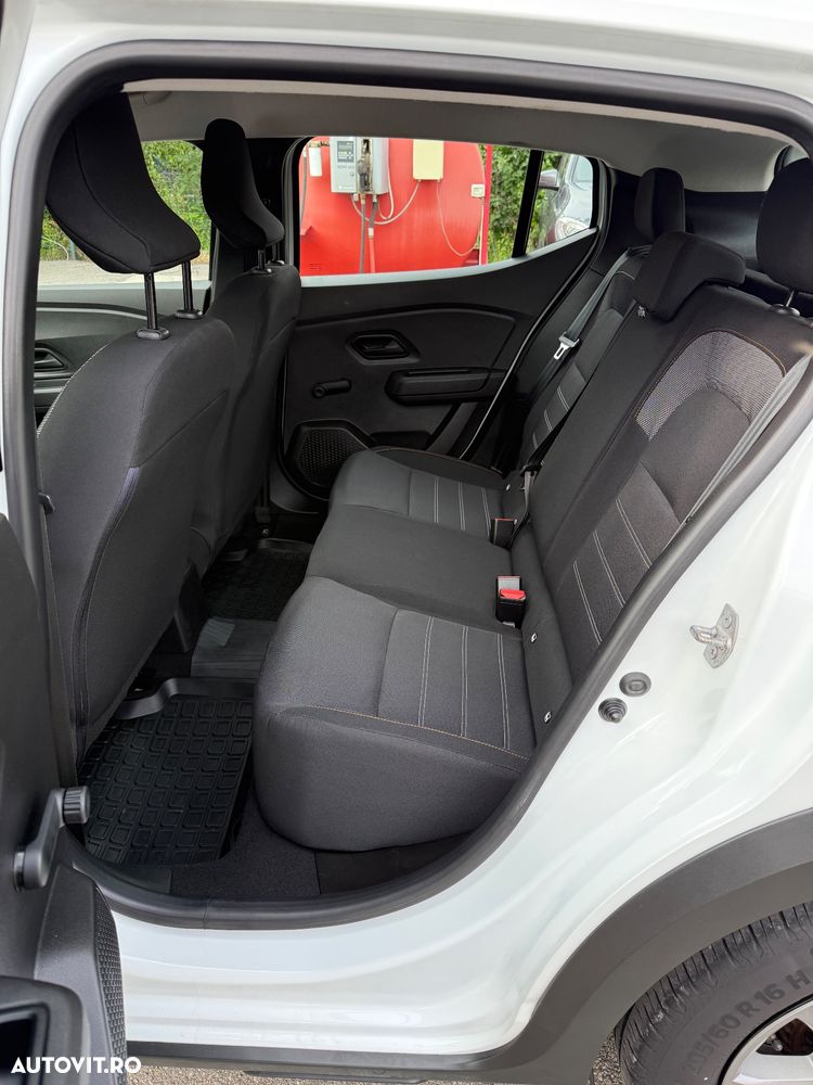 Dacia Sandero Stepway TCe 90 Essential - 7