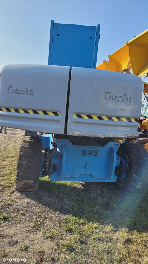 Genie S-85 - 5