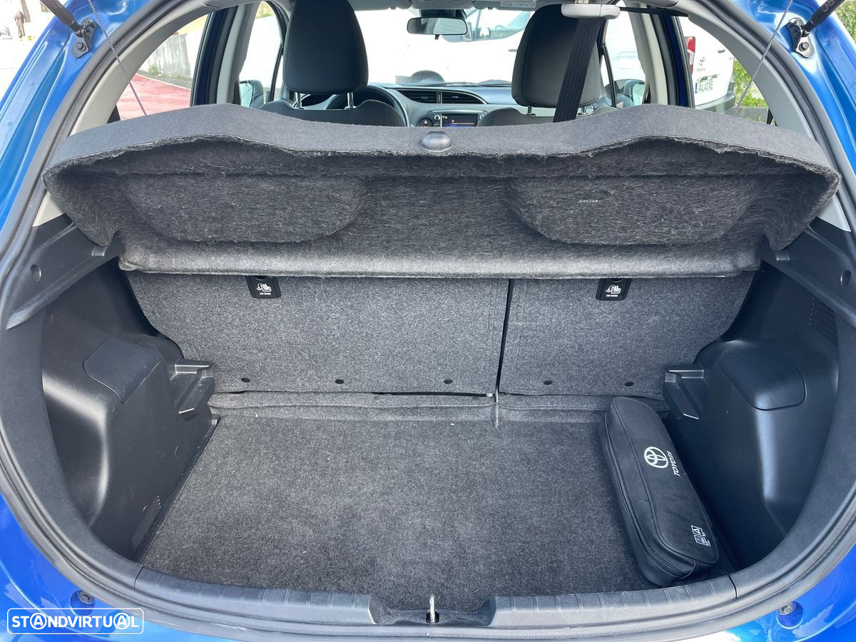 Toyota Yaris 1.5 HSD Comfort - 10