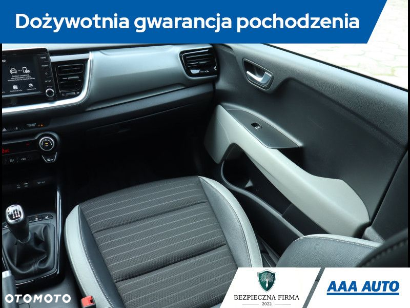 Kia Stonic - 9