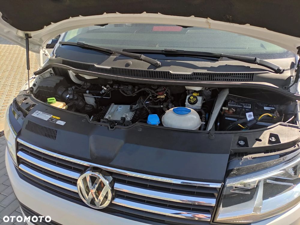 Volkswagen Caravelle 2.0 TDI L1 Highline 4Motion - 18