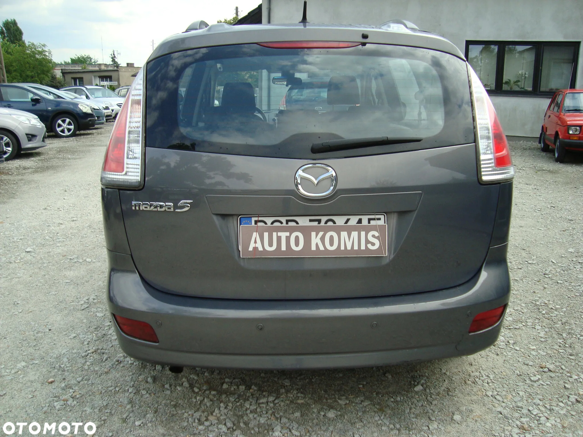 Mazda 5 - 7