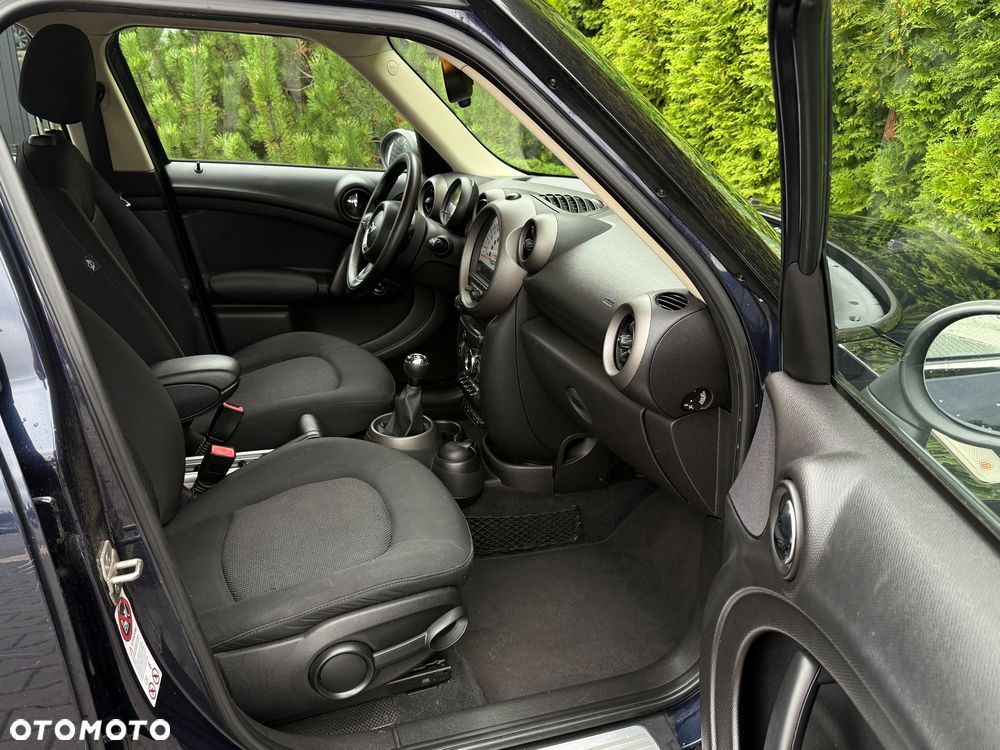MINI Countryman One D - 7