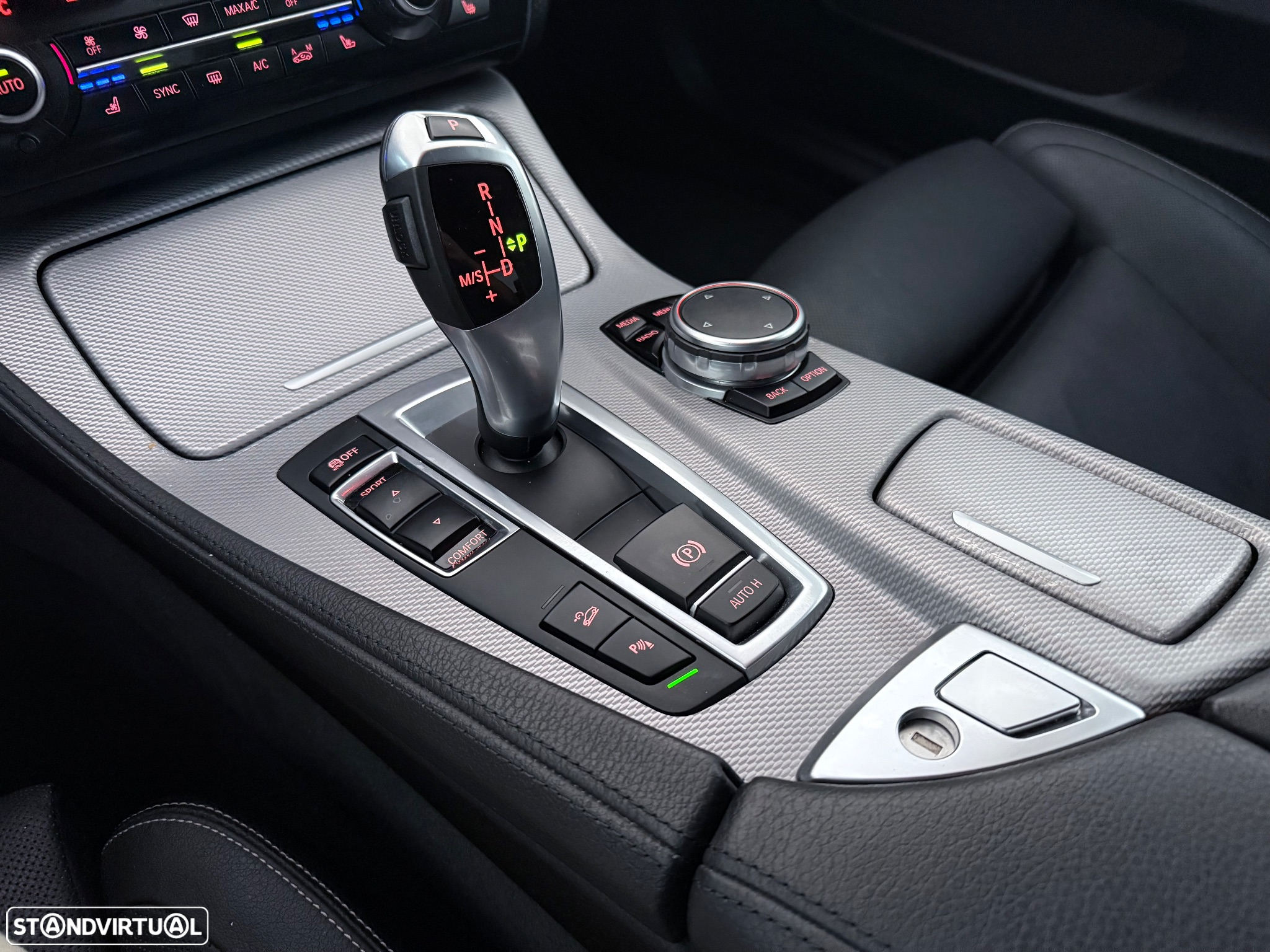 BMW 535 d xDrive Pack M Auto - 24
