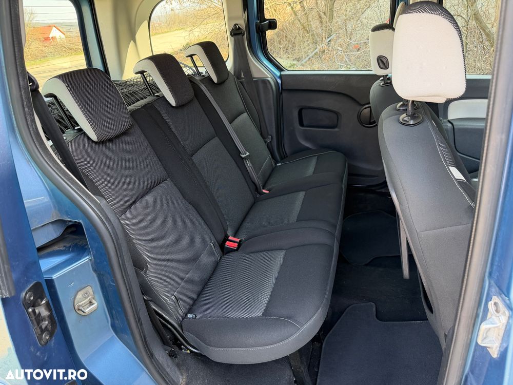Renault Kangoo BLUE dCi 95 LIMITED - 11