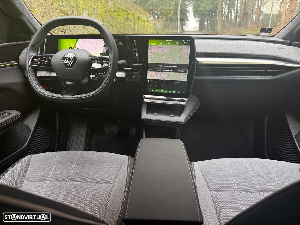 Renault Scénic E-Tech 220 Long Range Techno - 7